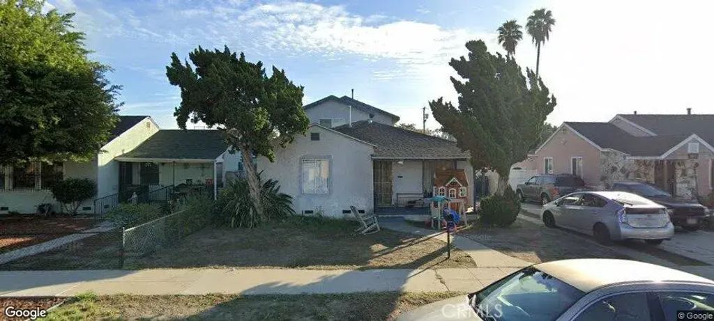 3348 Fashion, Long Beach