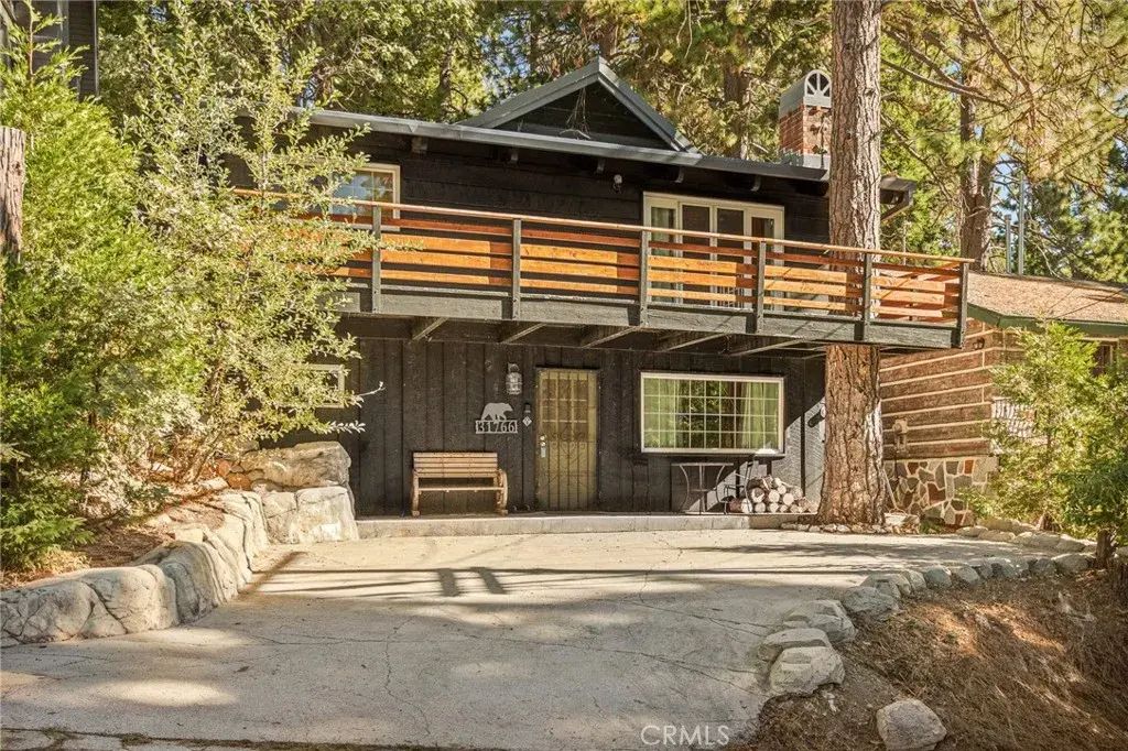 31766 Silver Spruce, Running Springs