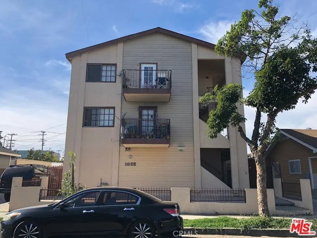 1025 Gaviota Avenue, Long Beach