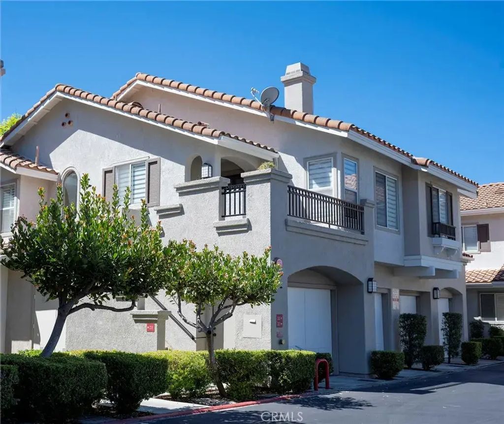 210 California Court, Mission Viejo