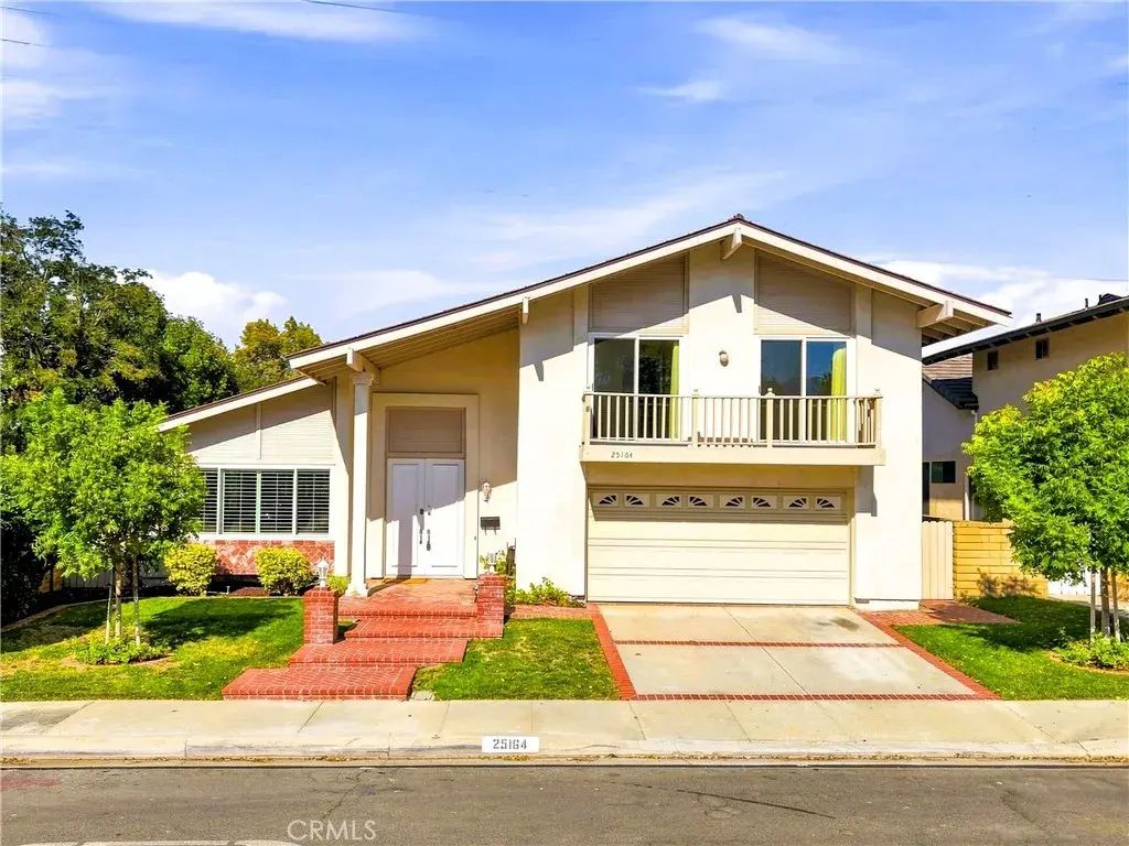25164 Avenida Rotella, Valencia