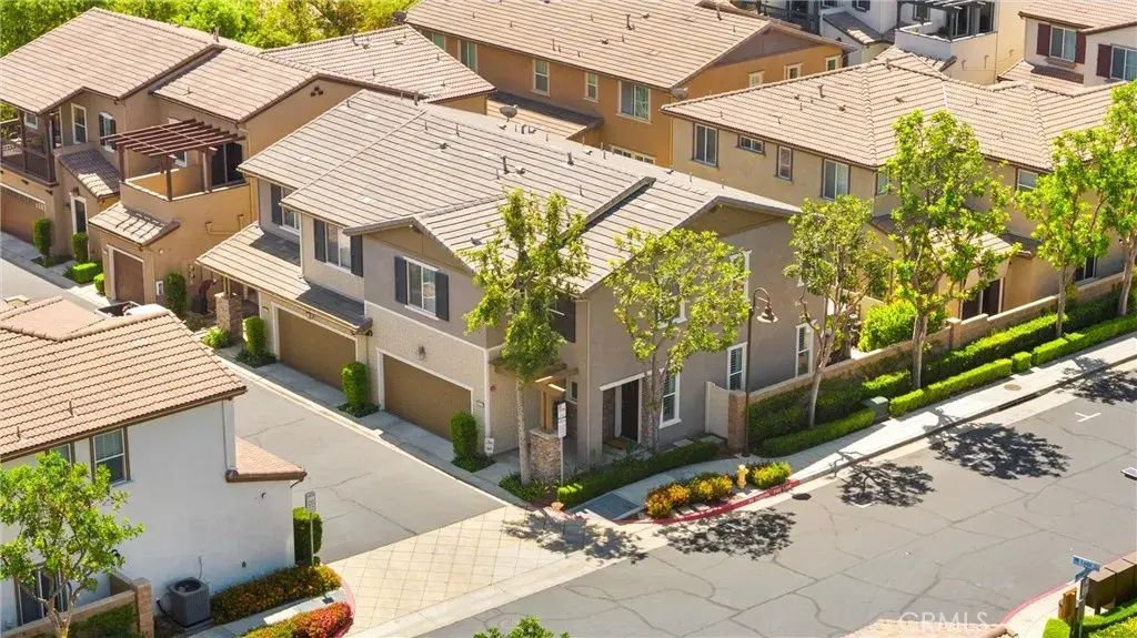 14339 Penn Foster, Chino