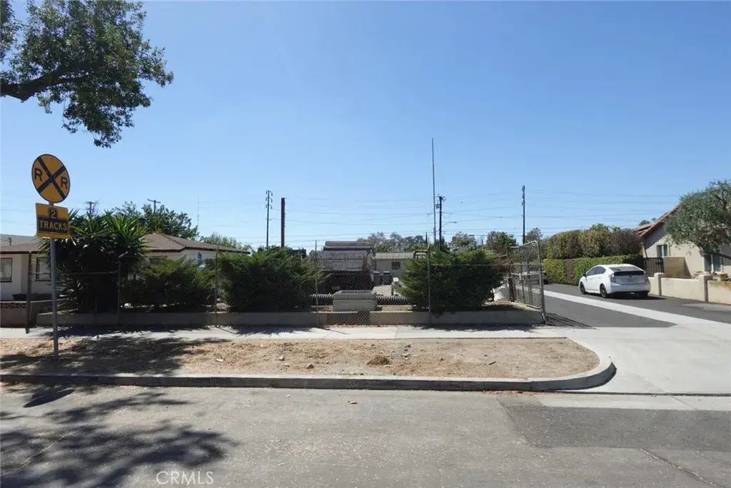 13248 5th, Chino