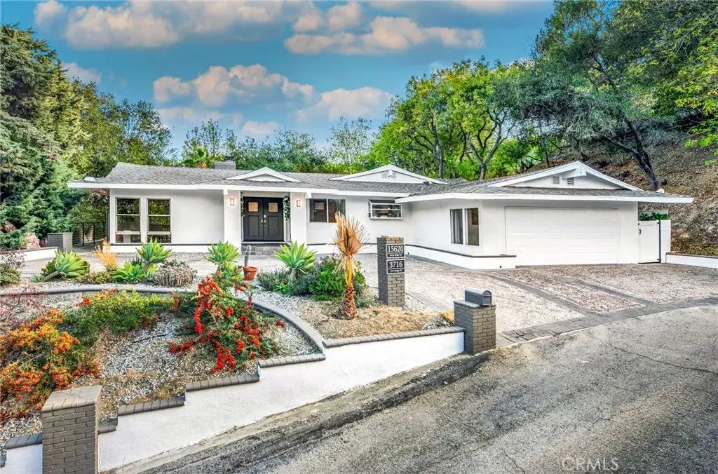 3716 Crownridge, Sherman Oaks
