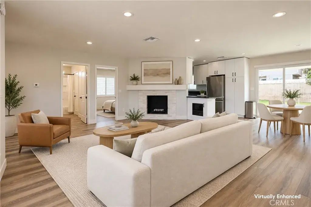 315 University Drive, Costa Mesa
