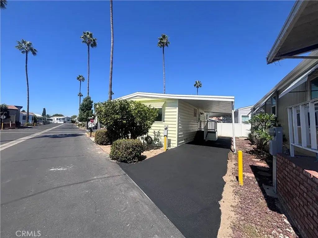 4117 W Mcfadden 517, Santa Ana