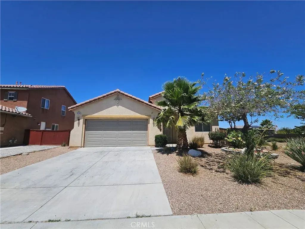 16594 Denham Lane, Victorville