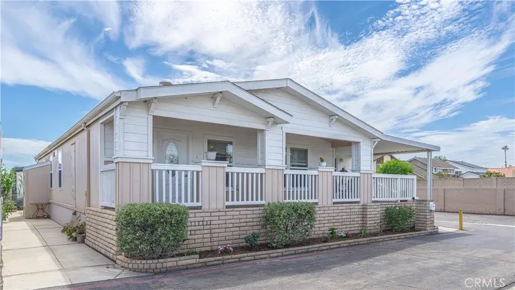 102 Pigeon, Fountain Valley