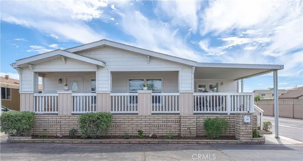 102 Pigeon, Fountain Valley