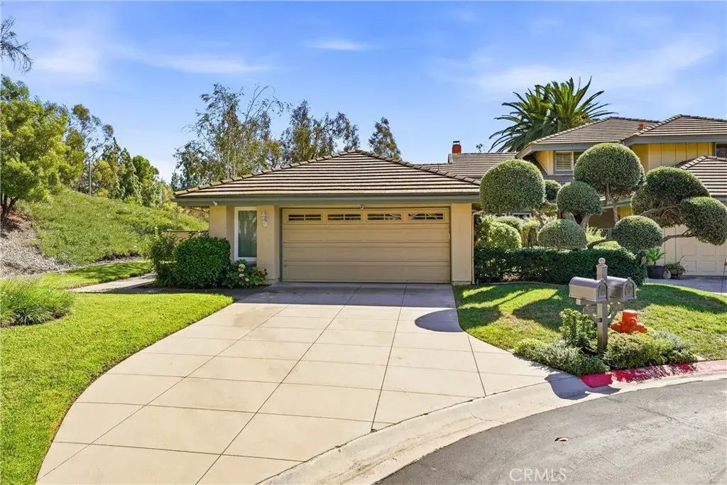 7806 E Appaloosa, Orange
