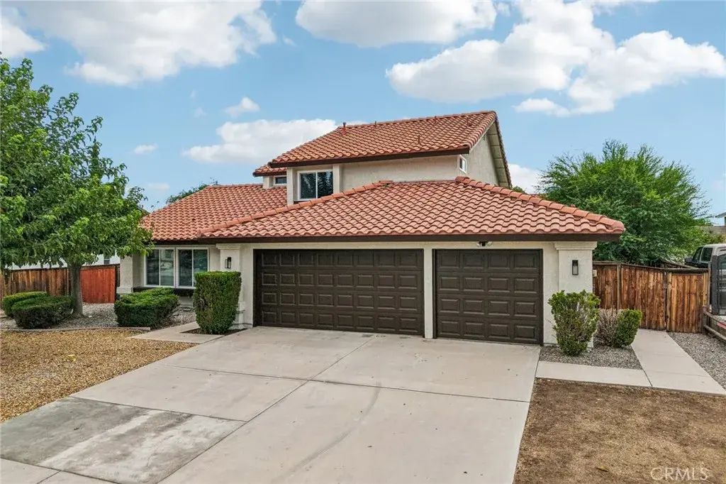 12549 Cobalt Road, Victorville