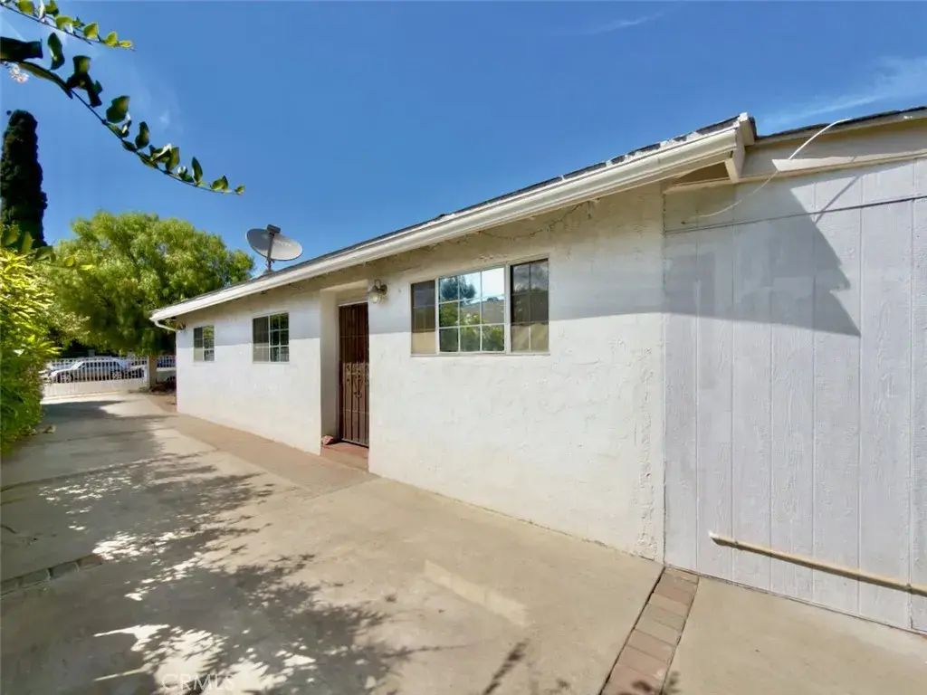 11454 Sunburst Street, Sylmar