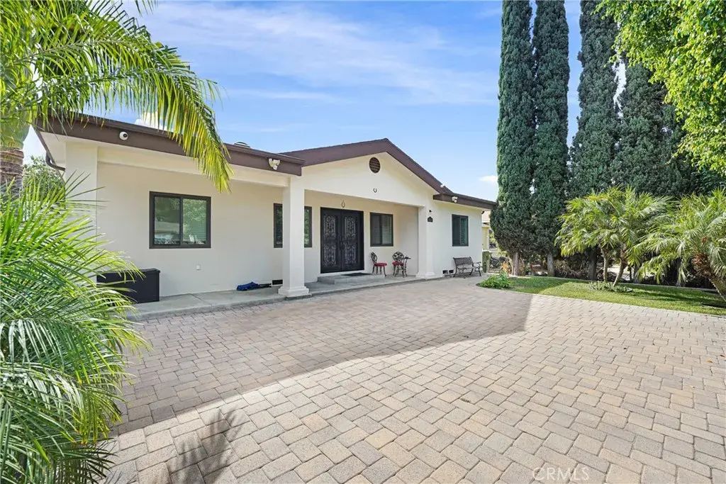 5854 Satsuma, North Hollywood