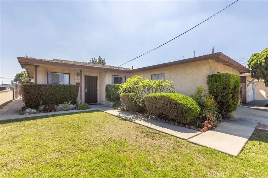 20802 Conradi Avenue, Torrance