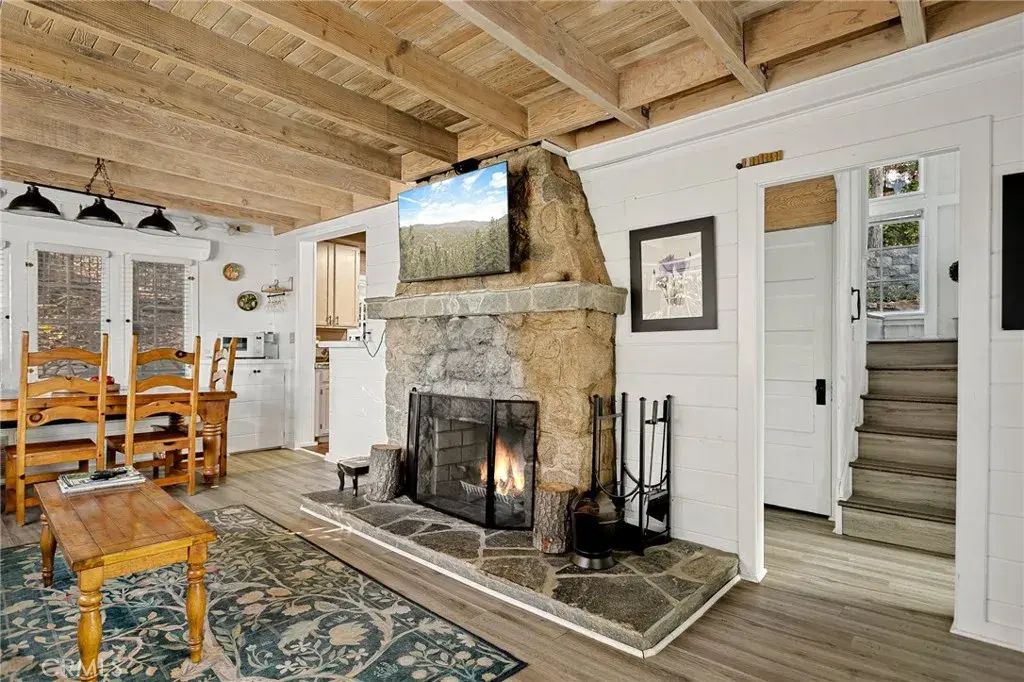 265 Flower, Lake Arrowhead