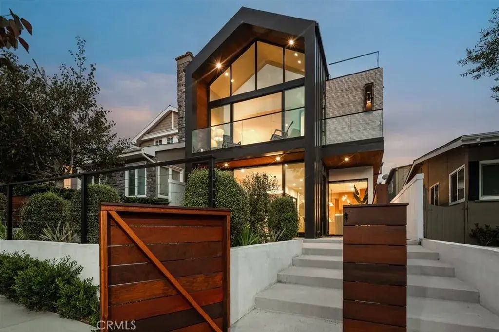 716 Orchid Avenue, Corona Del Mar