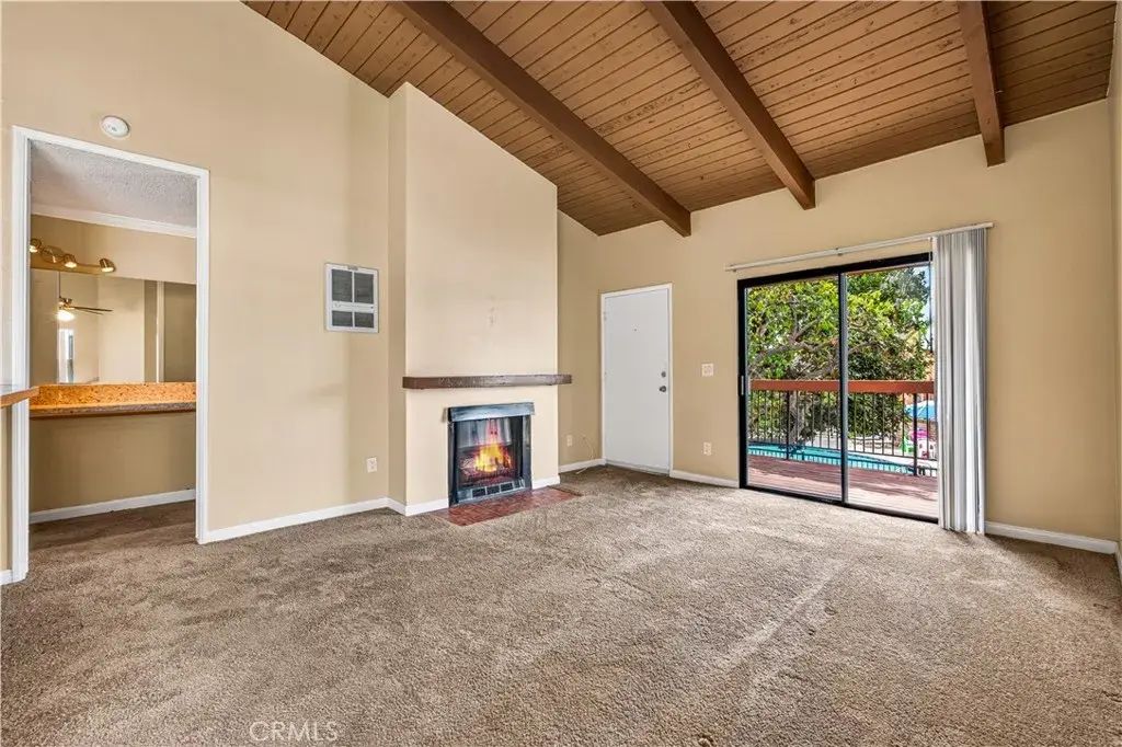 399 W Bay B203, Costa Mesa