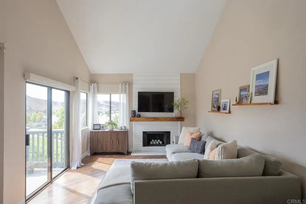3035 Chipwood Court, Spring Valley