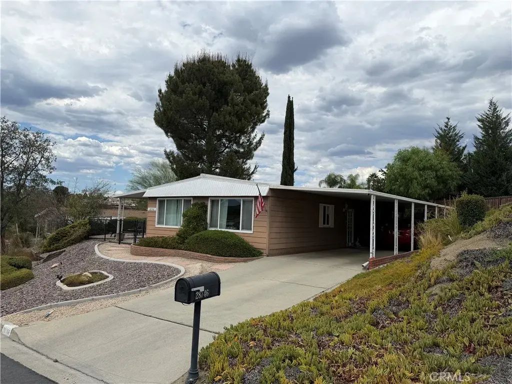 28746 Calle De Escarpado, Murrieta