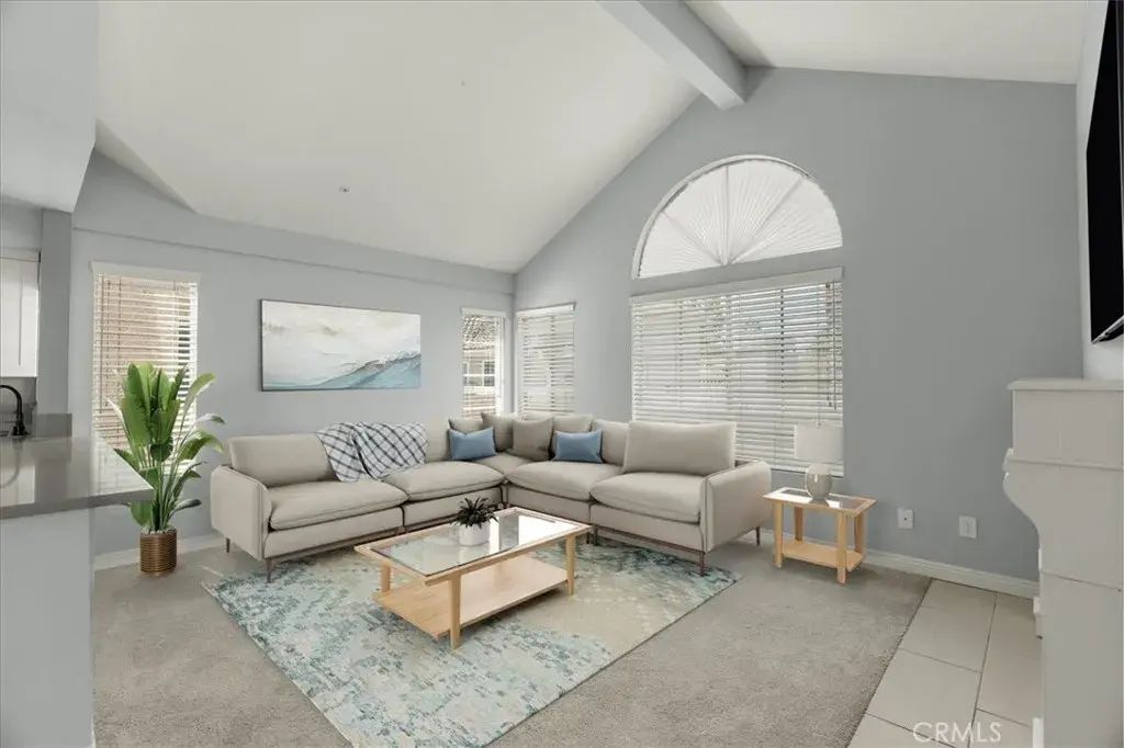 4561 Warner, Huntington Beach