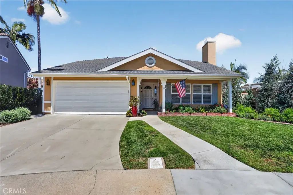 13 Calhoun, Irvine