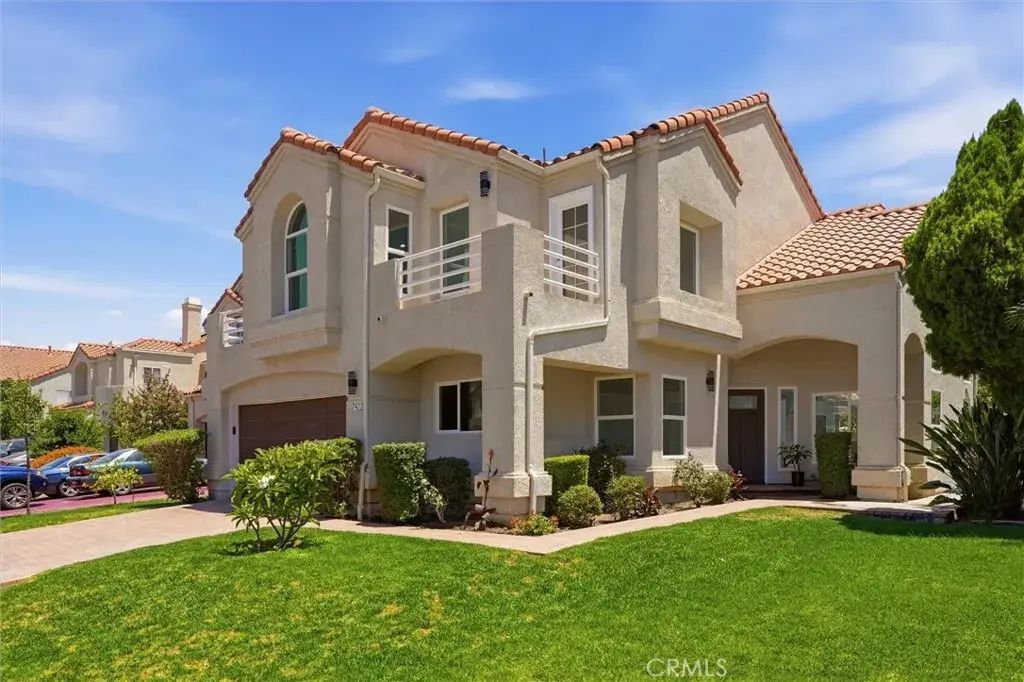 7422 Kyle Court, West Hills
