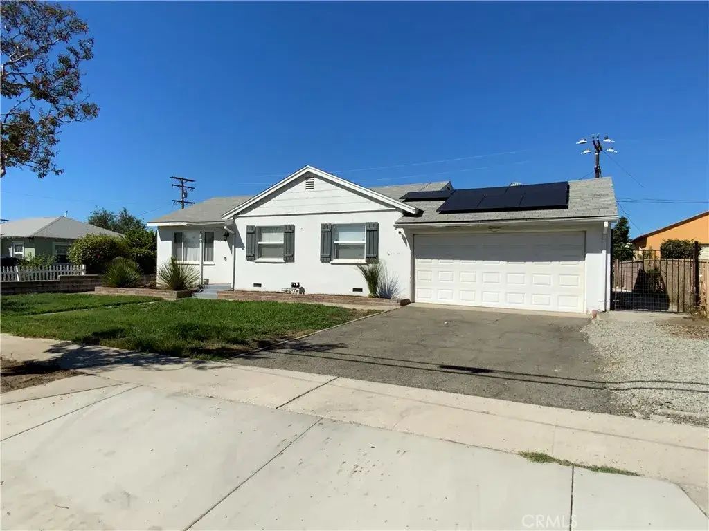 580 Lilac, Rialto