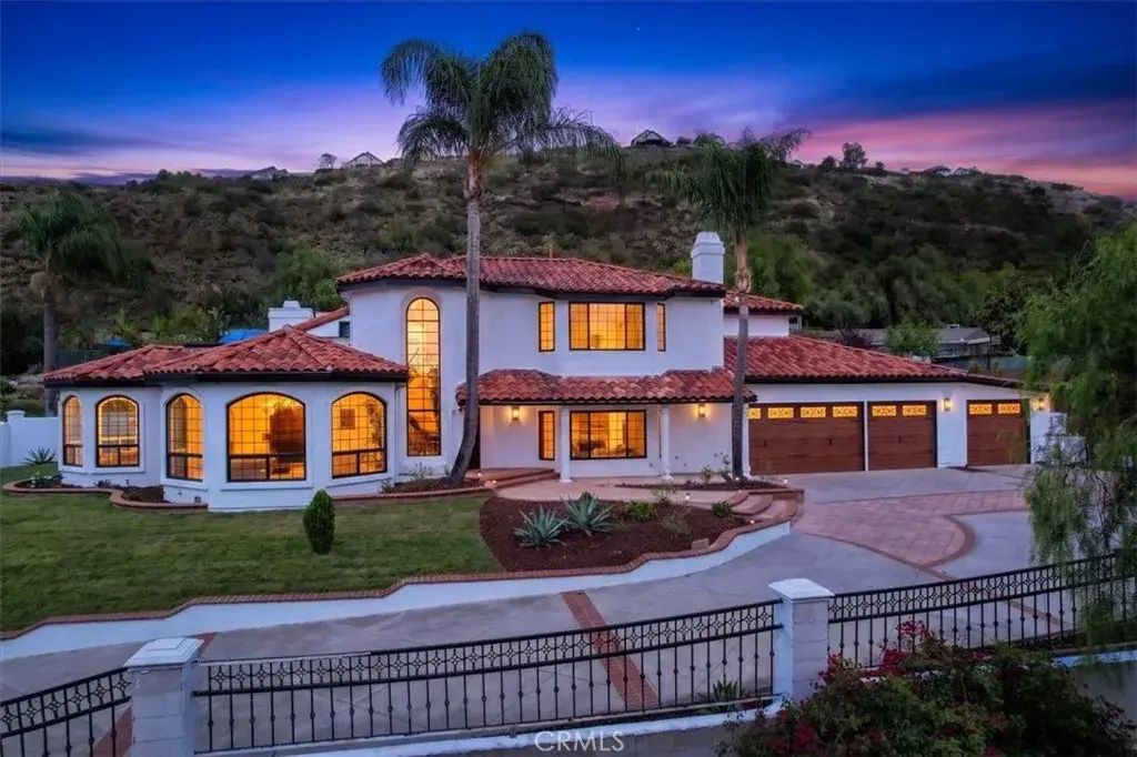 12322 Canyon Terrace, Santa Ana