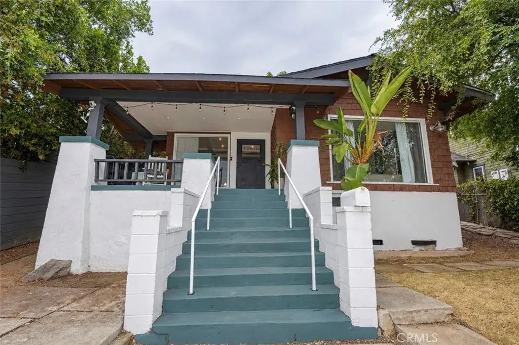 6160 York Boulevard, Los Angeles