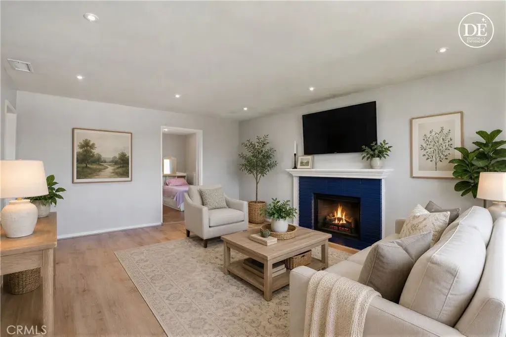 1911 W Palm, West Covina