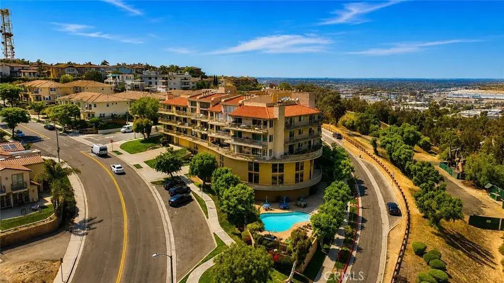 2700 E Panorama Drive 208, Signal Hill