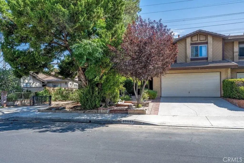 25892 Estaban, Valencia