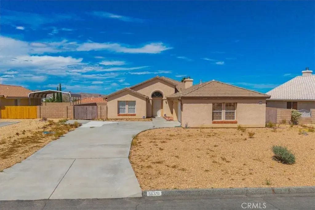 58370 Mountain View, Yucca Valley
