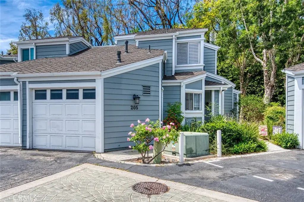 205 Santa Rosa Court, Laguna Beach