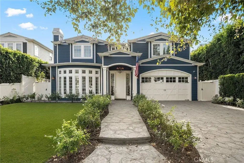 4145 Sunnyslope Avenue, Sherman Oaks