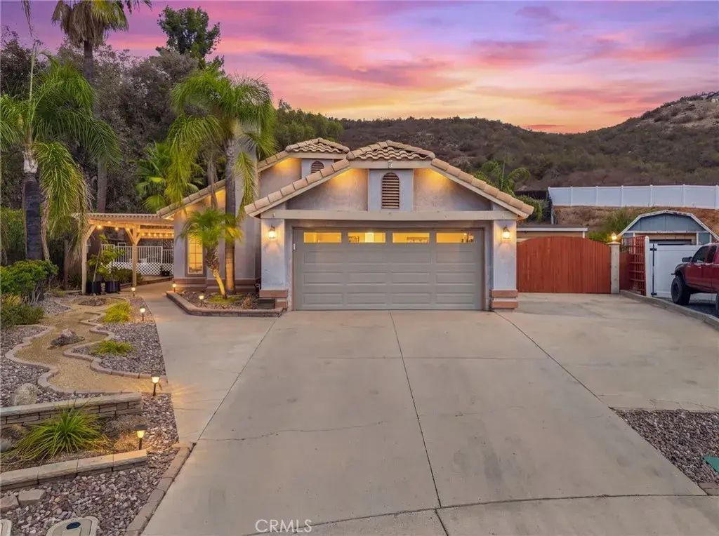 39015 Corte Pacheco, Murrieta