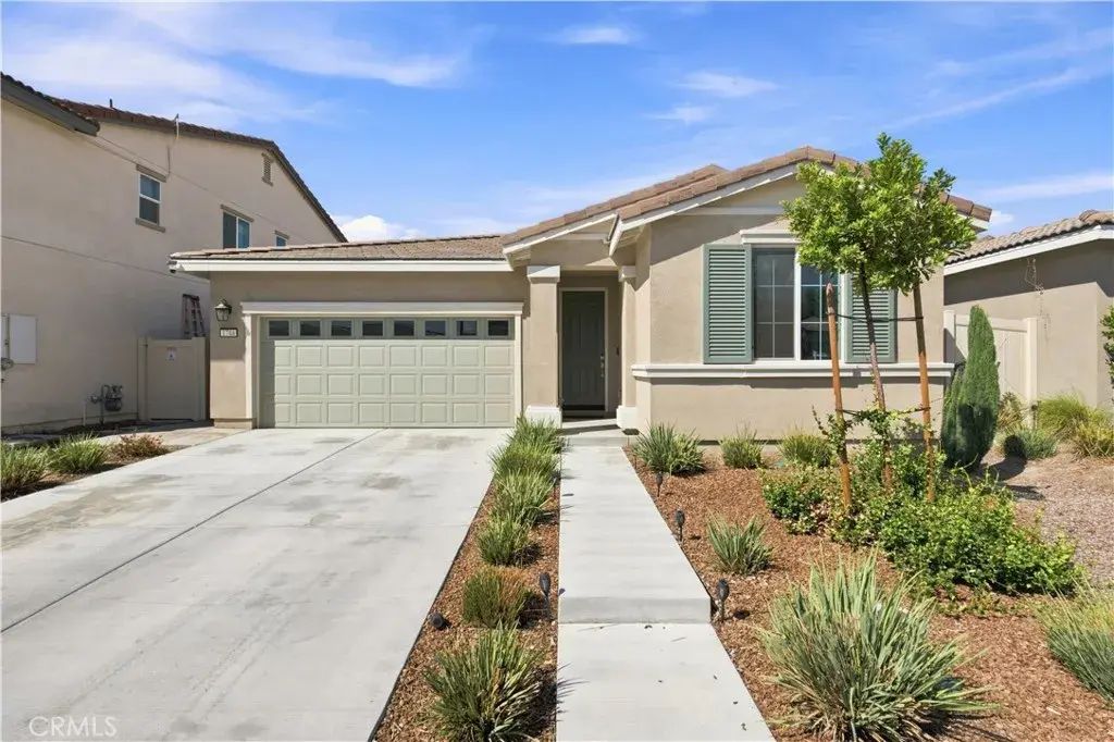 1744 Plume, San Jacinto