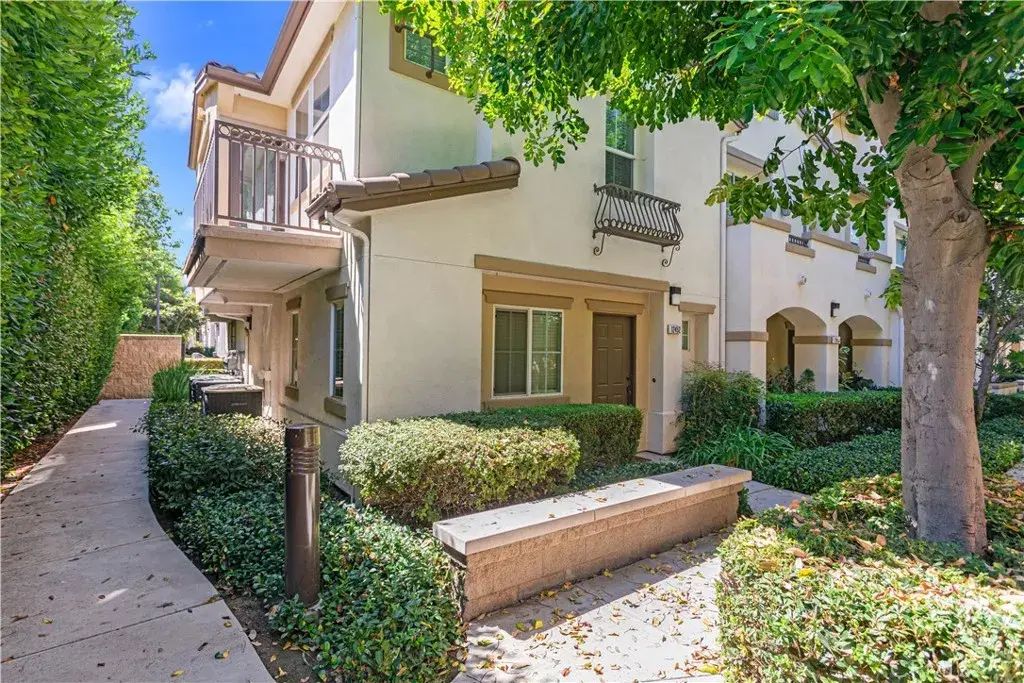 12452 Palacio Lane, Eastvale