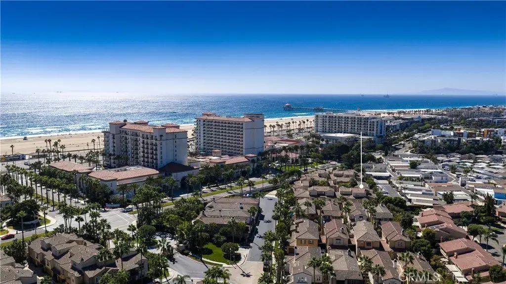 21245 Baeza, Huntington Beach