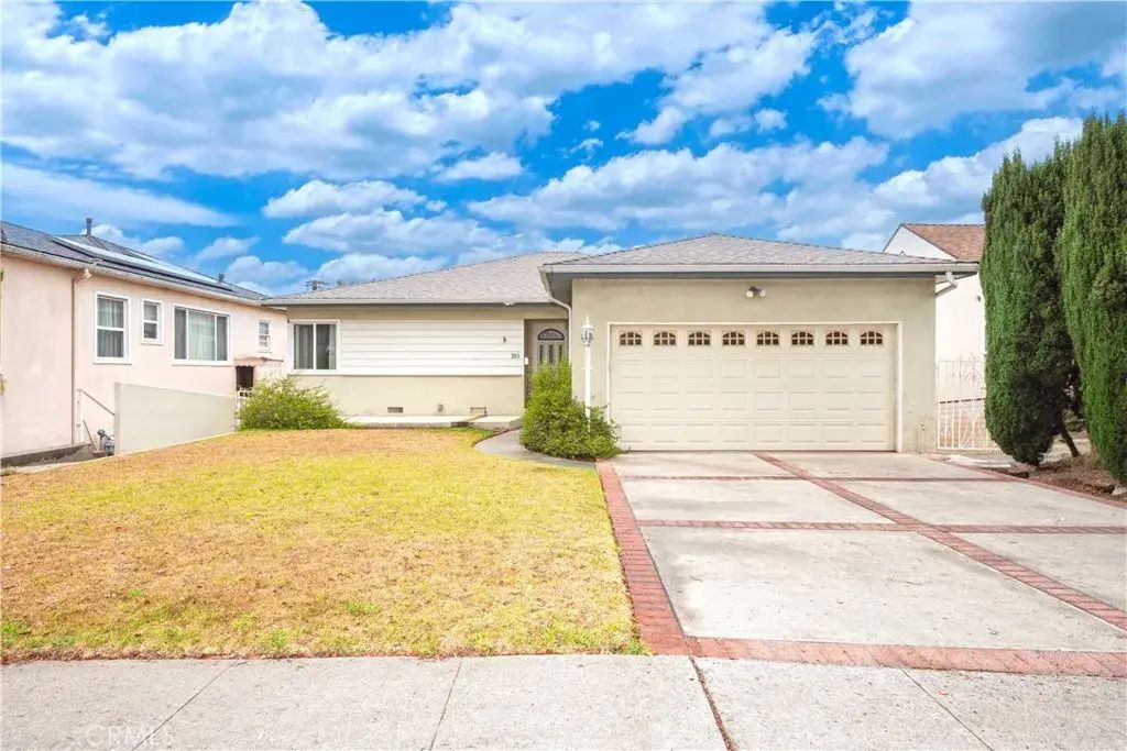 2913 Montezuma, Alhambra