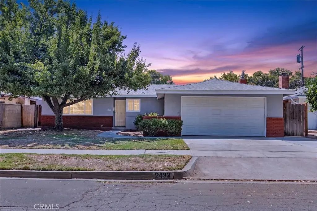 2432 E Richert, Fresno