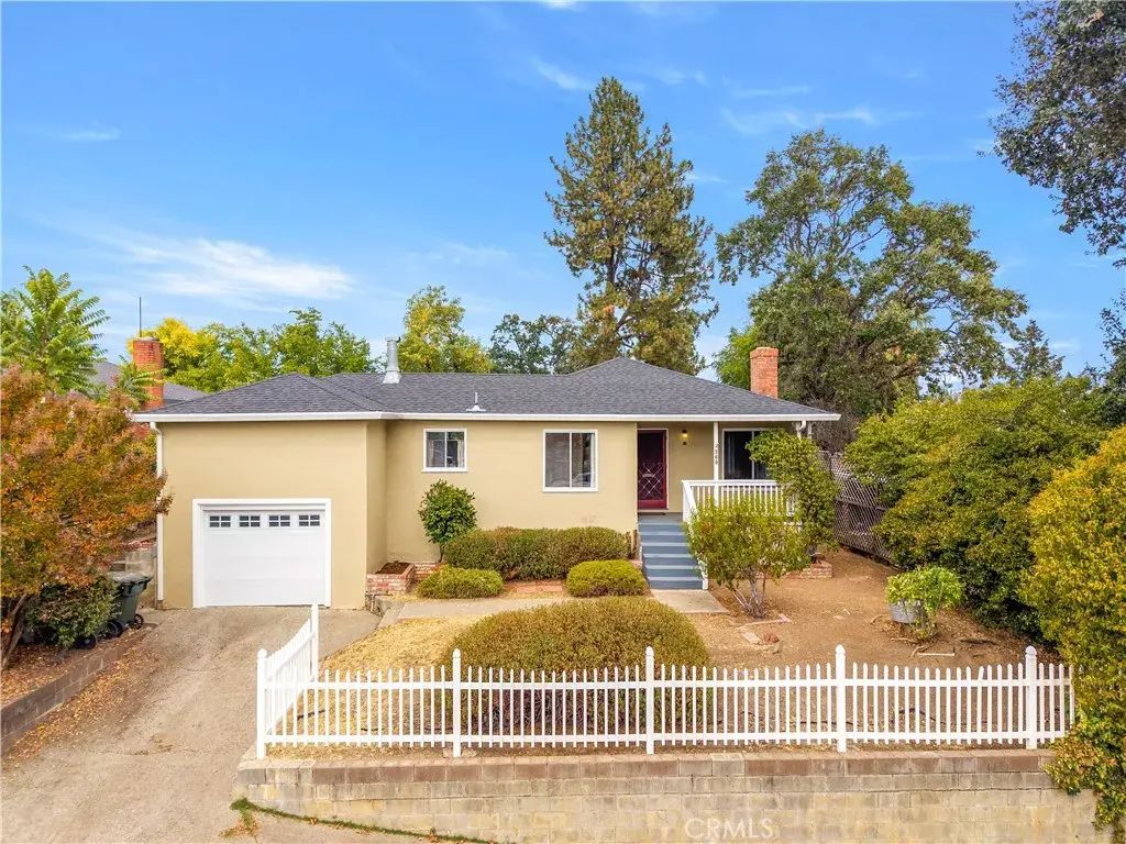 360 3rd, Lakeport