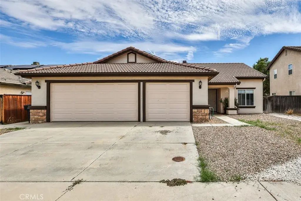 1452 Hummingbird, Hemet