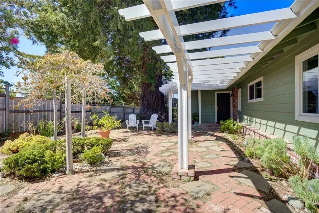 2410 Langton, Cambria