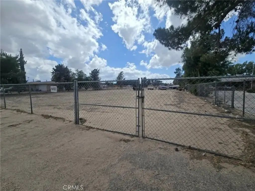 9082 11th Ave, Hesperia