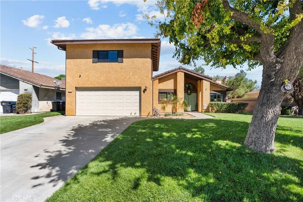 3115 Glad Way, Lancaster