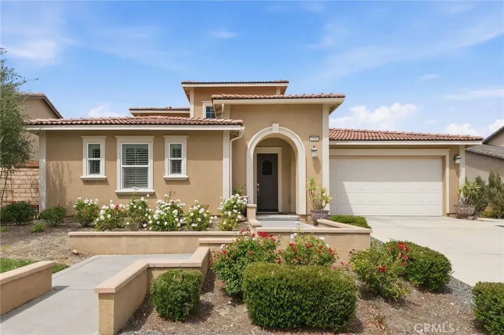 2521 Chad Zeller Lane, Corona
