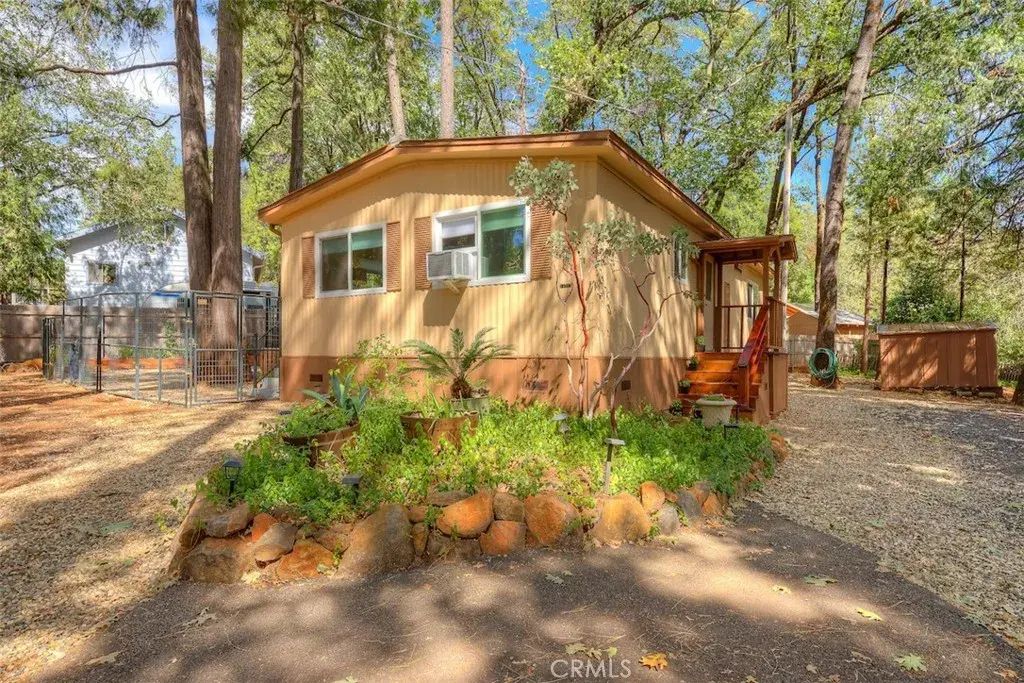 14212 Wycliff, Magalia