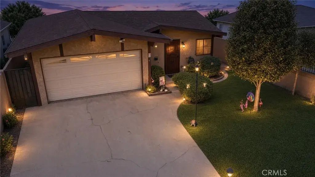 21007 Violeta, Lakewood