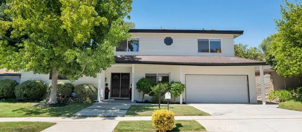 22445 Dardenne, Calabasas